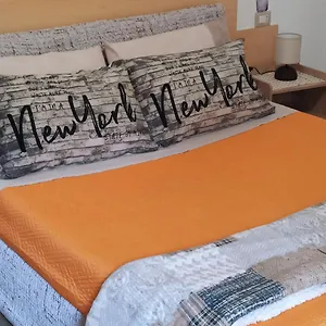 A Casa Di Donnie Iglesias